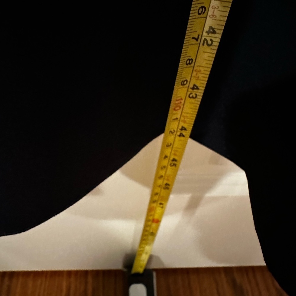 Banana Republic Classic Navy Blue Trousers - Picture 8 of 11
